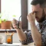 كيفية التعامل مع إجهاد العين وأسبابه وأعراضه كيفية التعامل مع إجهاد العين وأسبابه وأعراضه